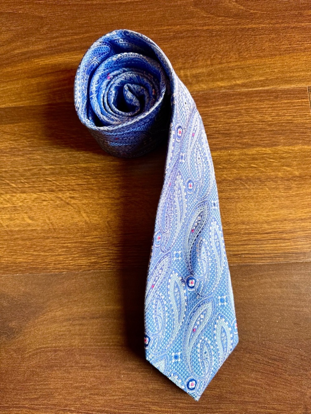 SAKS Fifth Classic 100 % Blue Paisley Men's Tie